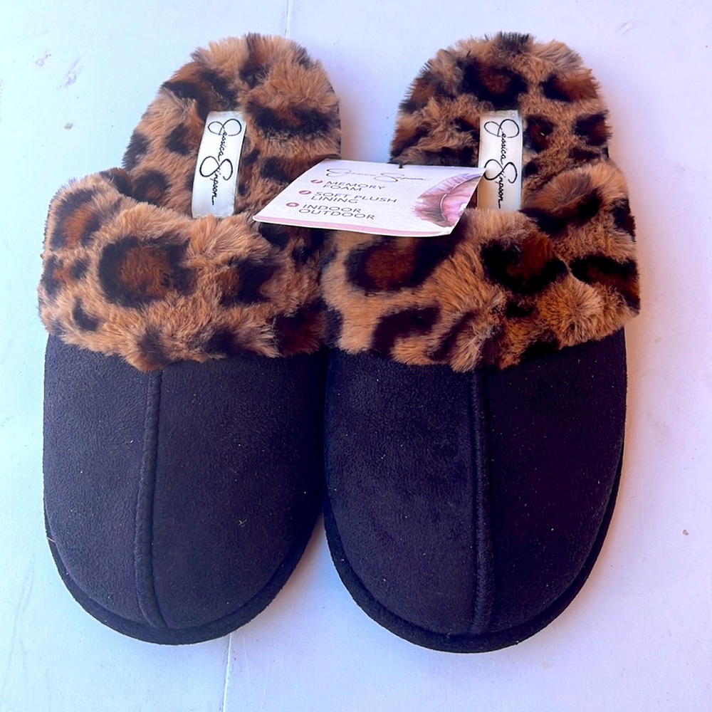Jessica Simpson slippers